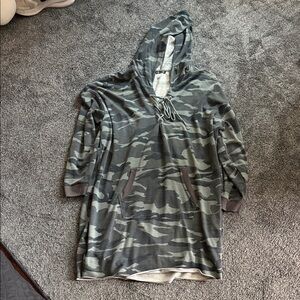 VENUS Gray Camouflage Hoodie